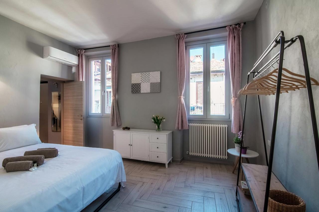 Barbablue Flat - The House Of Travelers Διαμέρισμα Όπως Εξωτερικό φωτογραφία