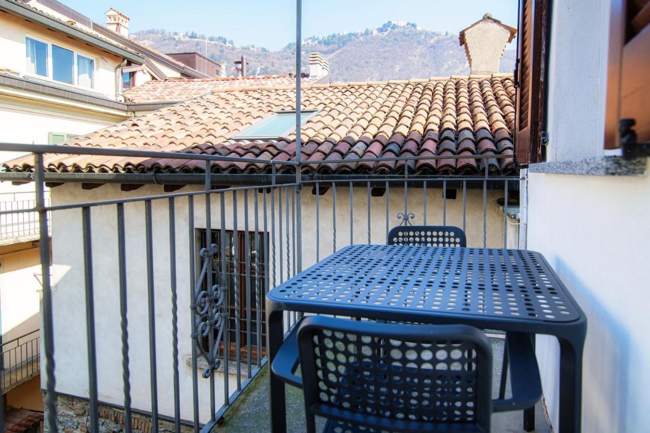 Barbablue Flat - The House Of Travelers Διαμέρισμα Όπως Εξωτερικό φωτογραφία