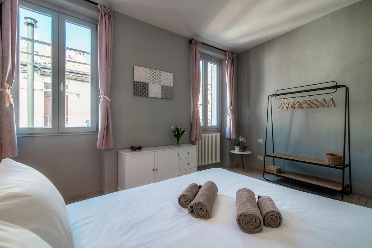 Barbablue Flat - The House Of Travelers Διαμέρισμα Όπως Εξωτερικό φωτογραφία