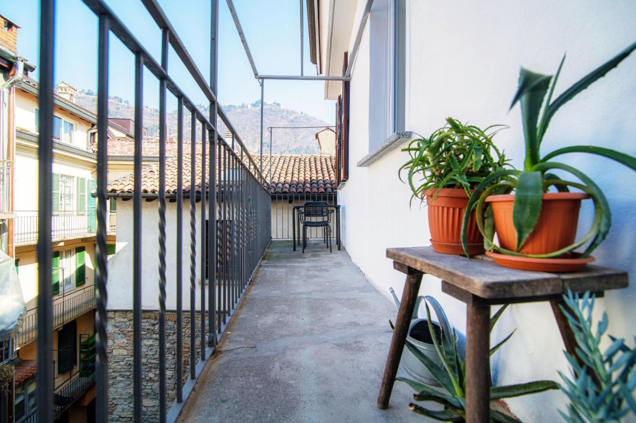 Barbablue Flat - The House Of Travelers Διαμέρισμα Όπως Εξωτερικό φωτογραφία